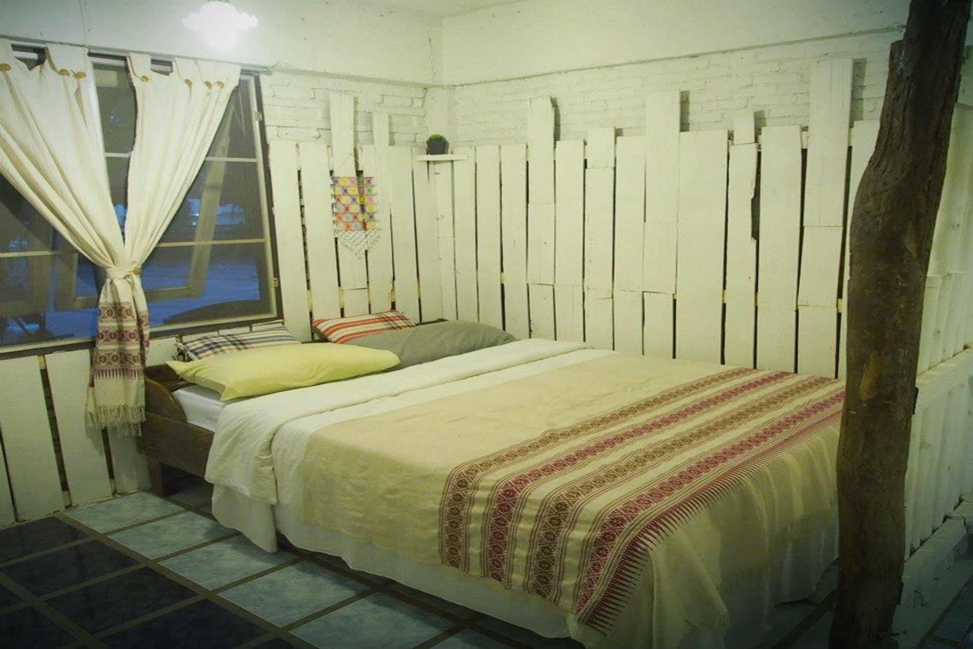 Srinual Lodge Nan Dış mekan fotoğraf